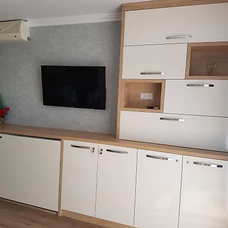Riviera Studio Apartment Rawda